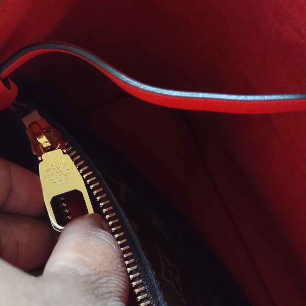 AUTHENTIC LV NEONOE COQUELICOT DRAWSTRING BAG - Picture 8 of 17